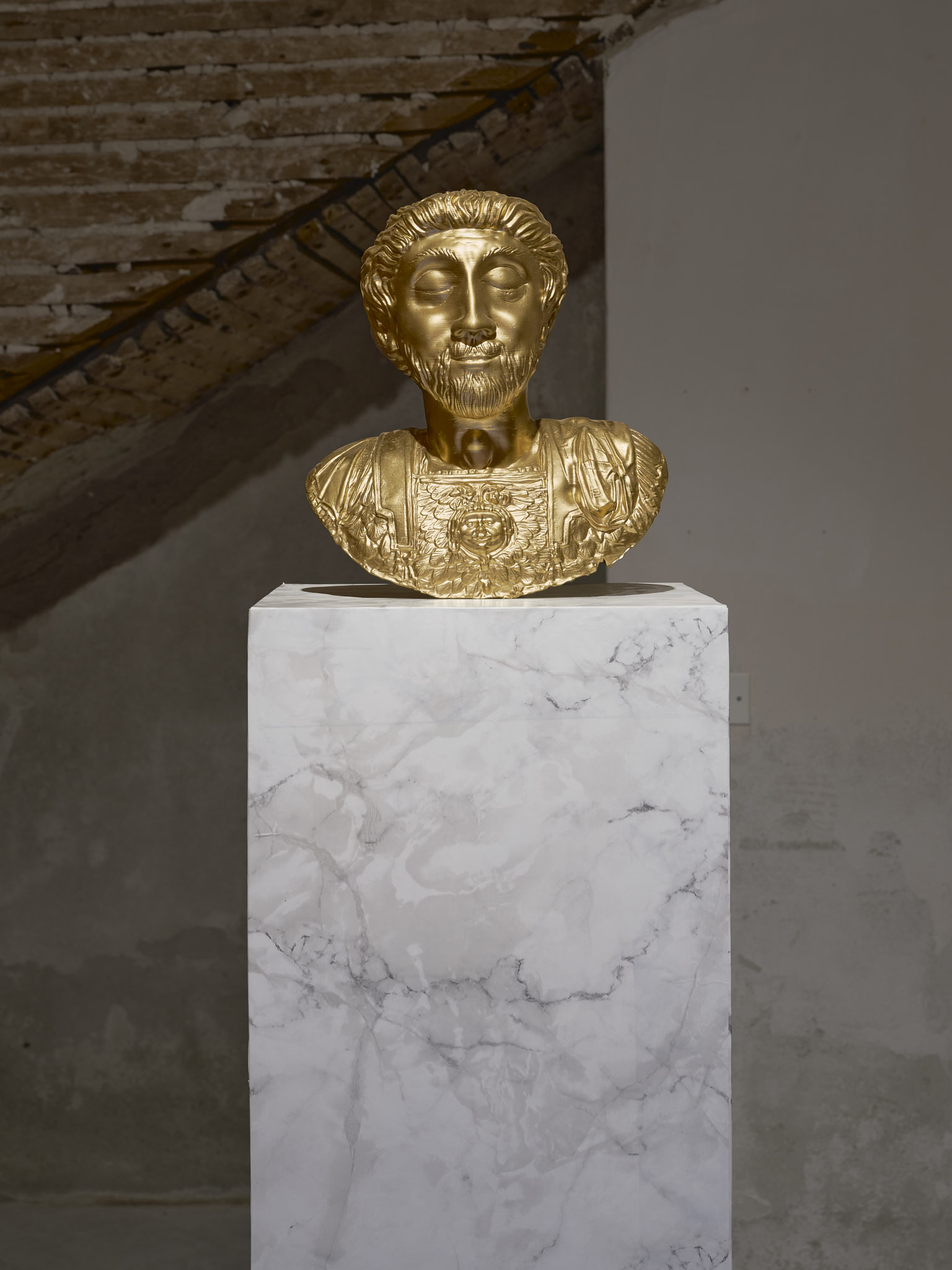 Stefano Stoppa, 2026 The golden emperor. Ph. Elisa Hampe
